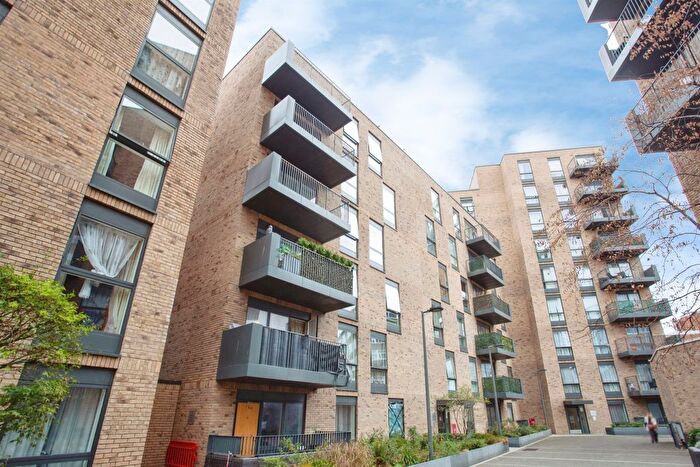 1 Bedroom Flat For Sale In Lyon Road, Harrow, HA1