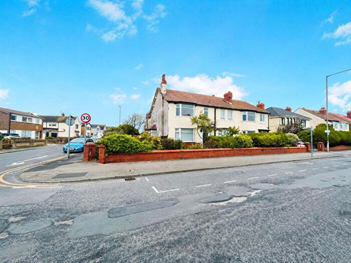 2 Bedroom Flat For Sale In Bispham Road, Thornton Cleveleys, FY5