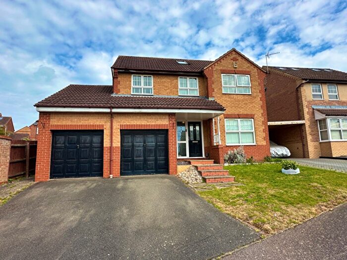 5 Bedroom Detached House For Sale In Campanula Close, Abington Vale, NN3
