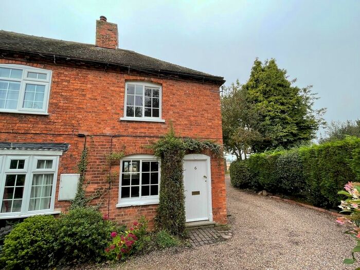 2 Bedroom Cottage To Rent In Church Row, Coppice Lane, Middleton, Tamworth B78