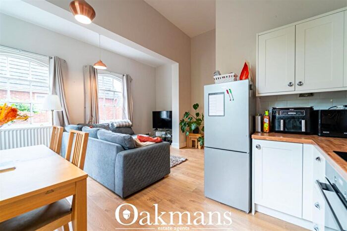 2 Bedroom Apartment For Sale In Vernon Road, Birmingham, B16
