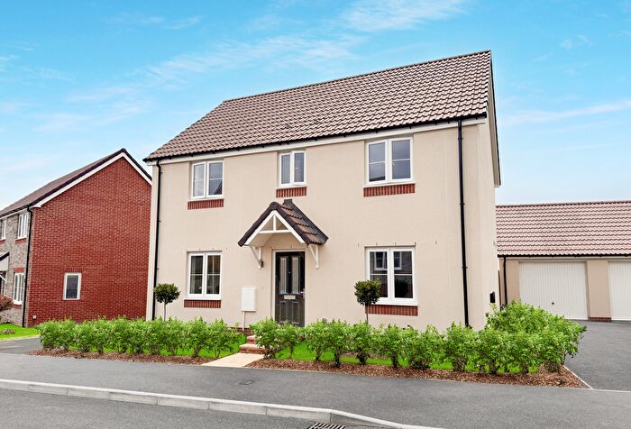 4 Bedroom Detached House For Sale In Bumblebee Lane, Winkleigh, EX19