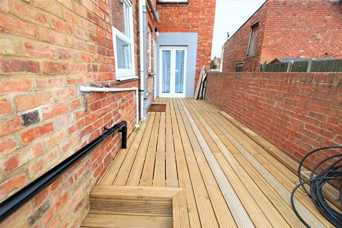 2 Bedroom Apartment To Rent In Modern Bed Apartment With Patio Area- Newcombe Road, NN5