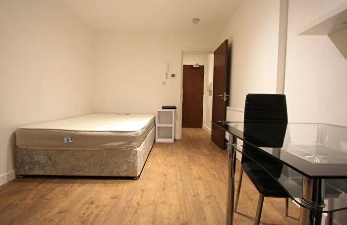 Studio To Rent In Lewisham High Street, Lewisham, SE13