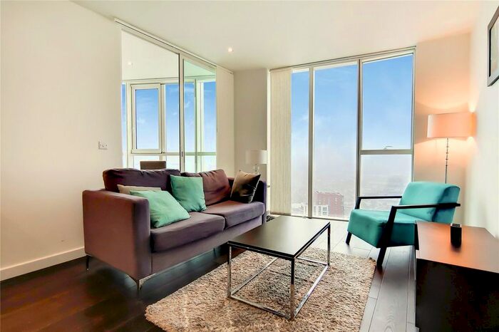 2 Bedroom Flat To Rent In Sky Gardens, Wandsworth Road, London, SW8