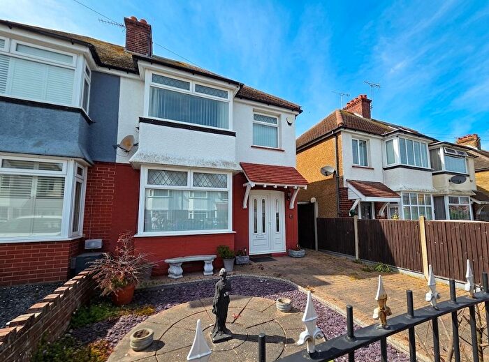 3 Bedroom Semi Detached House For Sale In Orchard Road, Margate, CT9