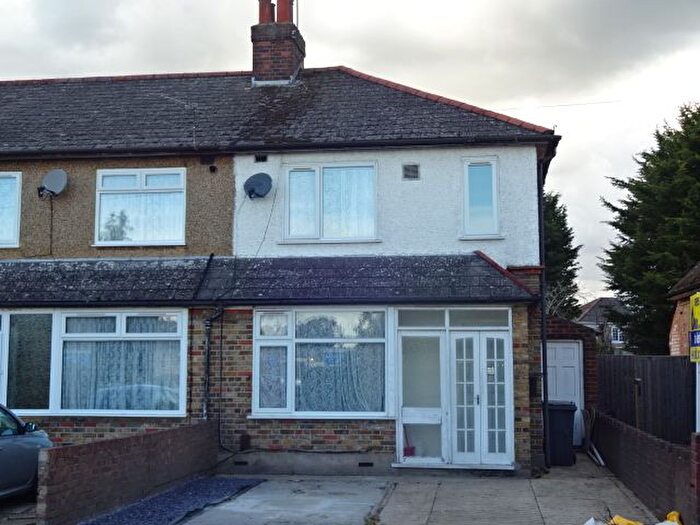 3 Bedroom End Terrace House To Rent In Royal Lane, Uxbridge, UB8