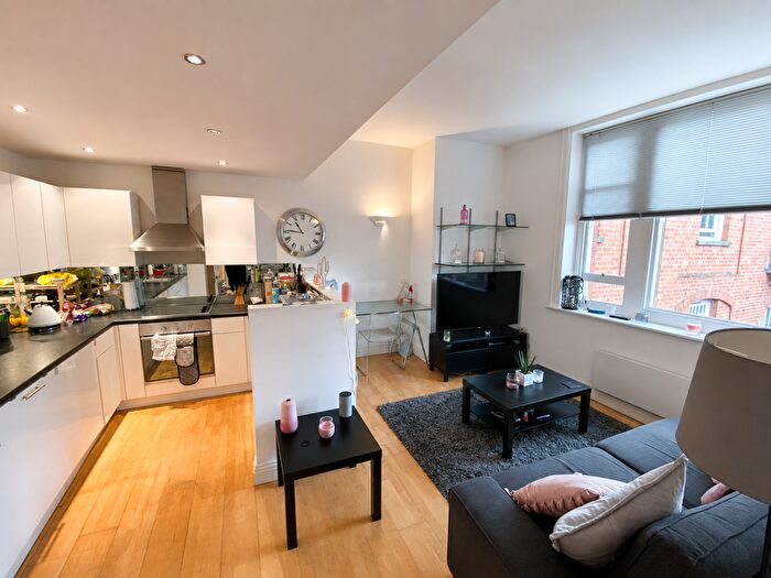 1 Bedroom Flat To Rent In Dock Street, Leeds, LS10