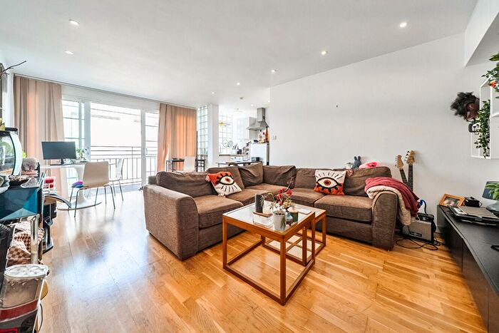 1 Bedroom Flat For Sale In Barrhill Road, Streatham, London, SW2