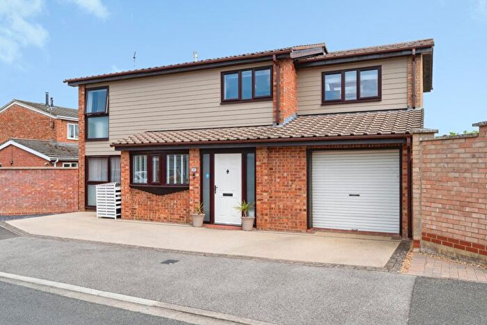 4 Bedroom Detached House For Sale In Merlin Drive, Ely, CB6