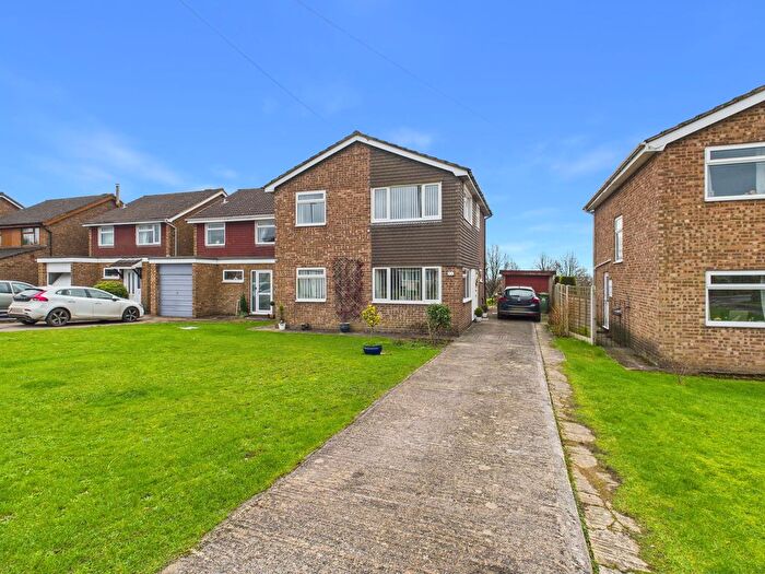 4 Bedroom Detached House For Sale In Dean Court, Lydney, GL15