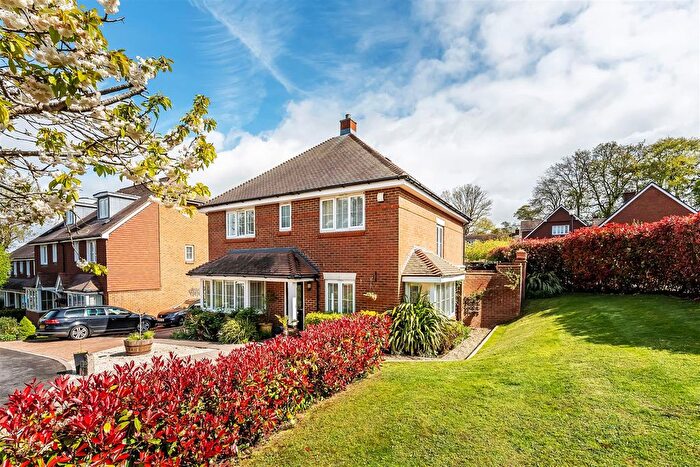 4 Bedroom Detached House For Sale In Marley Rise, Dorking, RH4