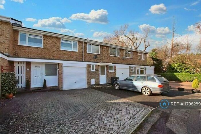 3 Bedroom Terraced House To Rent In Heathlands Close, Burton, Christchurch, BH23