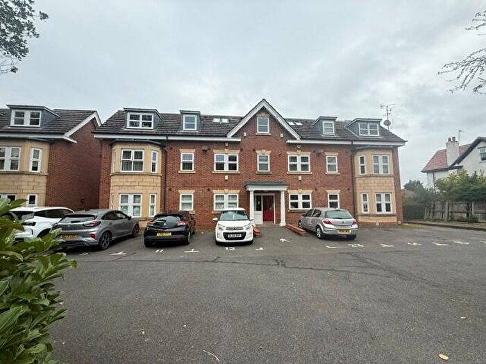 2 Bedroom Apartment To Rent In Oriel Court, Prenton Lane, Prenton, CH42