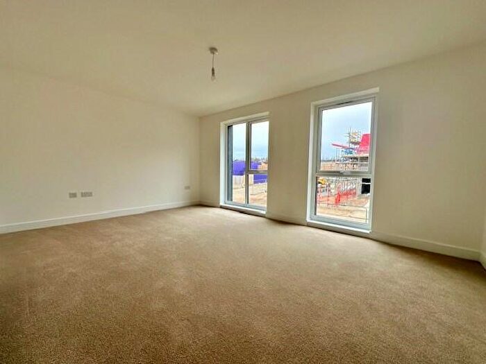 2 Bedroom Apartment To Rent In Bridgeman Way, Almondsbury, BS10
