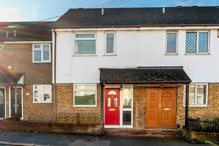 2 Bedroom Terraced House To Rent In Lower Road, Sutton, SM1