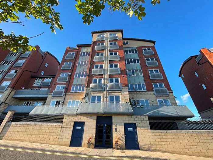 2 Bedroom Flat To Rent In City Road, Newcastle Upon Tyne, NE1