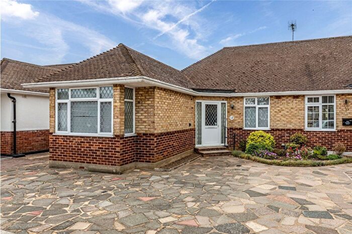 3 Bedroom Bungalow For Sale In Wendley Drive, New Haw, Addlestone, Surrey, KT15