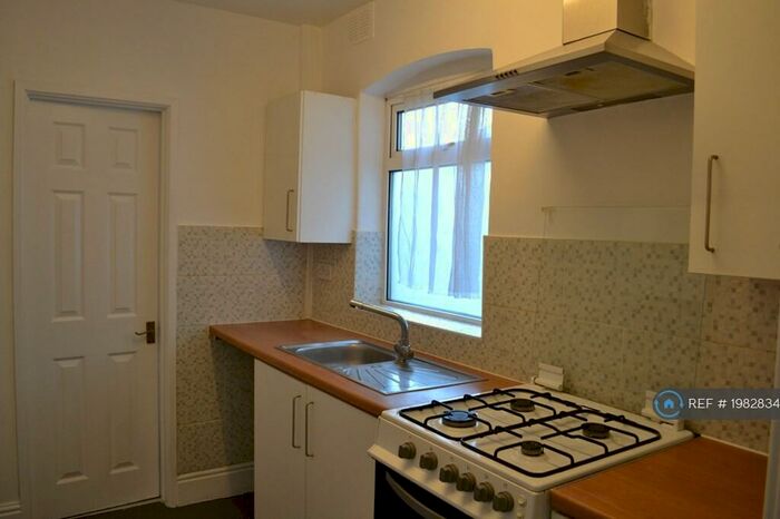 2 Bedroom Terraced House To Rent In Windmill Road, Coventry, CV6