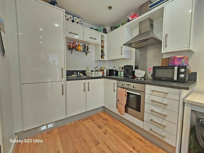 1 Bedroom Flat To Rent In Ecclesall Road, Sheffield, S11