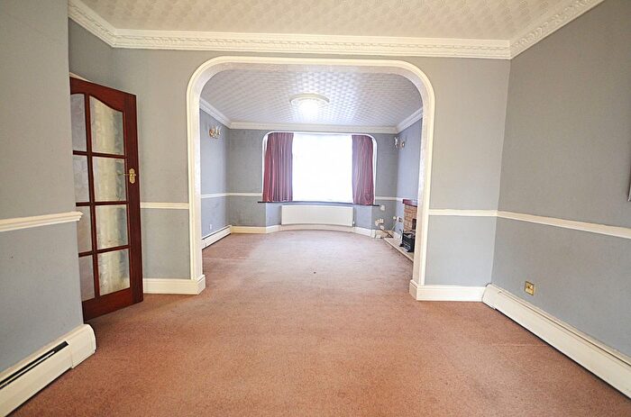 3 Bedroom Terraced House To Rent In Barking, IG11