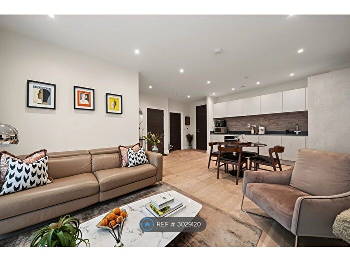1 Bedroom Flat To Rent In Royal Engineers Way, London, NW7