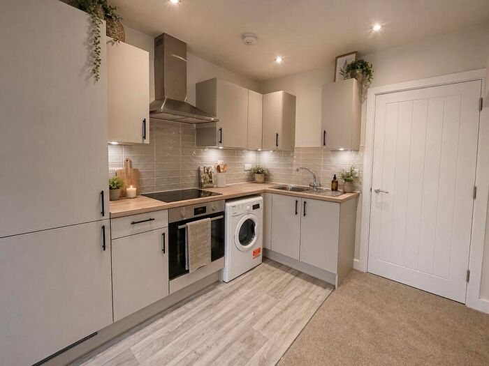 1 Bedroom Apartment For Sale In R L Stevenson Avenue, Bournemouth, BH4