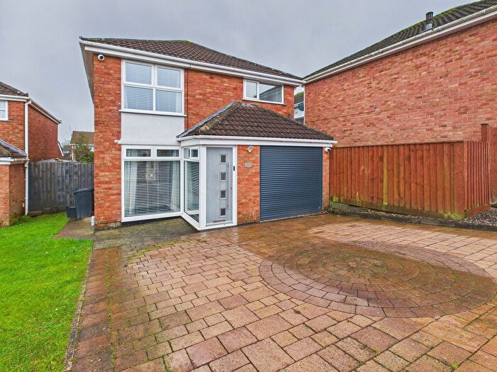 3 Bedroom Detached House For Sale In Lidford Tor Avenue, Roselands, Paignton, TQ4