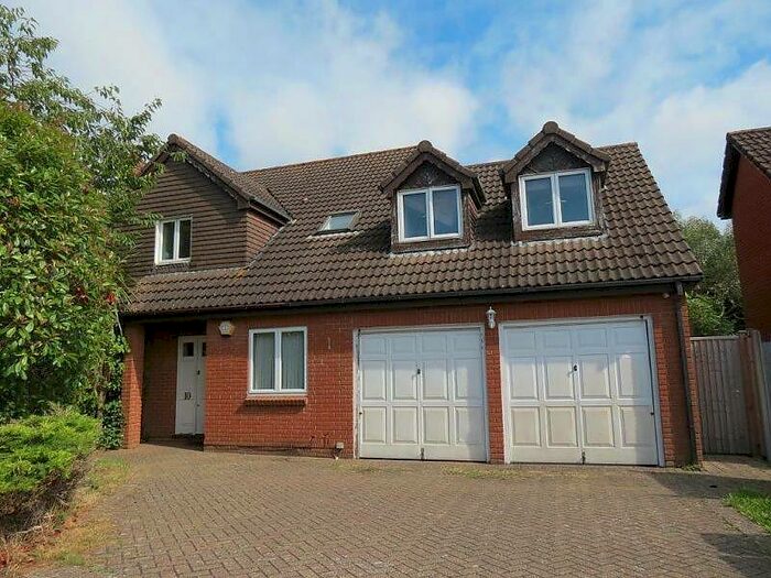 7 Bedroom House To Rent In Bedroom Detached House In Talbot Village, BH12