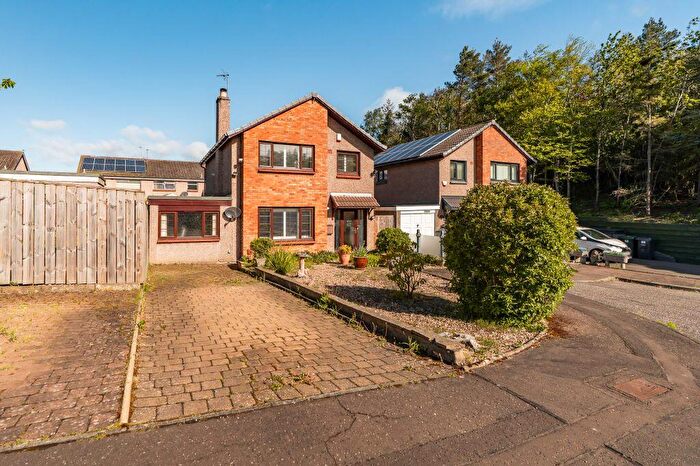 3 Bedroom Detached Villa For Sale In Baberton Mains Drive, Edinburgh, EH14