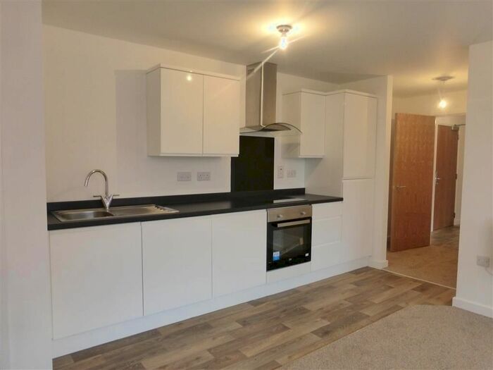 2 Bedroom Flat To Rent In Orton Goldhay, Peterborough, PE2
