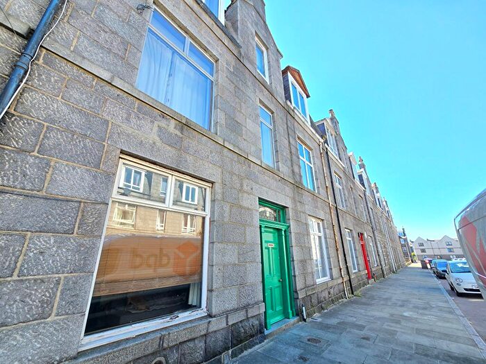 1 Bedroom Flat To Rent In Elmbank Road, City Centre, Aberdeen, AB24