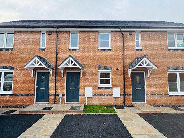 2 Bedroom Terraced House To Rent In Maes Frondeg, Carmarthen, SA31