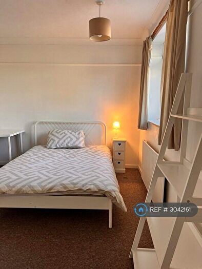 5 Bedroom Semi Detached House To Rent In Scarnell Road, Norwich, NR5