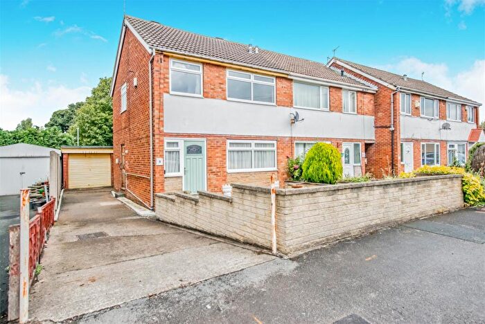 3 Bedroom Semi-Detached House For Sale In Wolley Gardens, Leeds, LS12