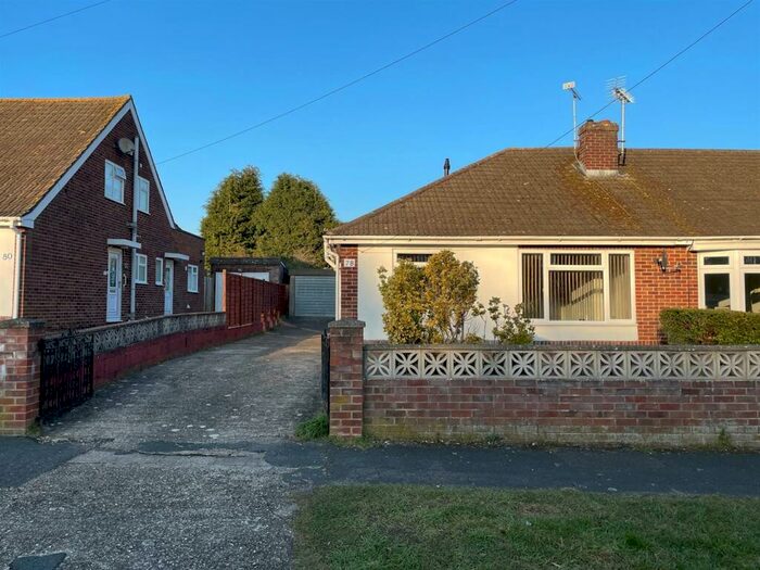 2 Bedroom Semi-Detached Bungalow To Rent In The Crescent, Andover, SP10