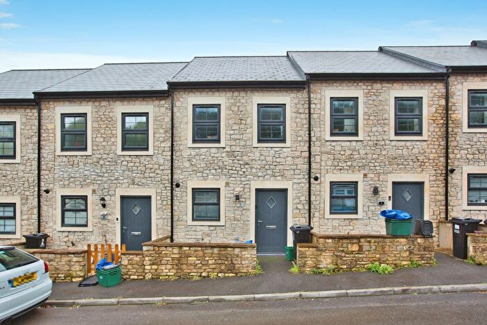 3 Bedroom Property To Rent In Coombend, Radstock, BA3