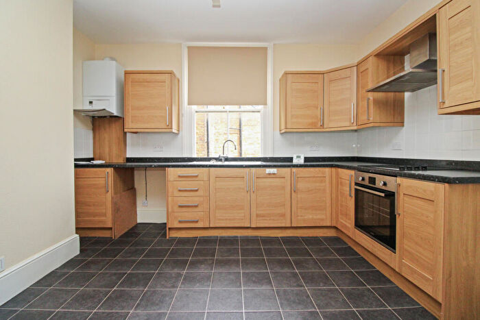 1 Bedroom Flat For Sale In Downs Park, Herne Bay, Kent, CT6