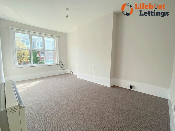 1 Bedroom Flat To Rent In St. Johns Terrace, St. Johns Church Road, Folkestone, CT19