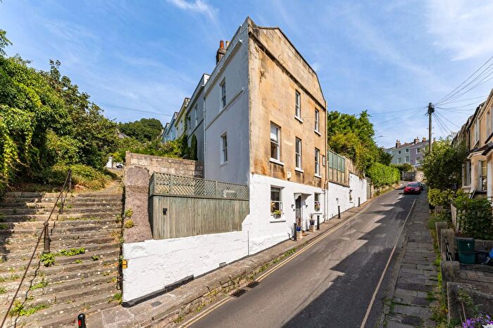 3 Bedroom End Terrace House For Sale In Highbury Terrace, Bath, BA1