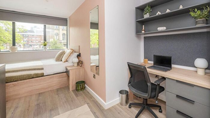 Studio To Rent In Park Cross Street, Leeds, LS1