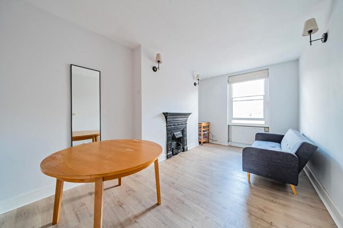 2 Bedroom Flat To Rent In Carlton House, Fitzrovia, W1T