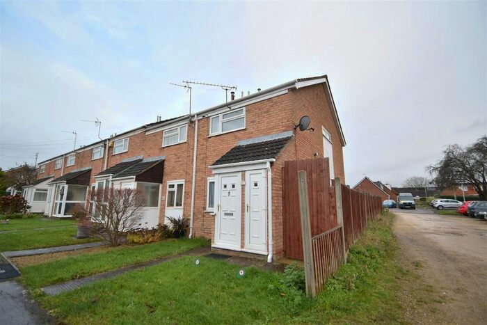 2 Bedroom End Of Terrace House To Rent In Darell Close, Quedgeley, Gloucester, GL2