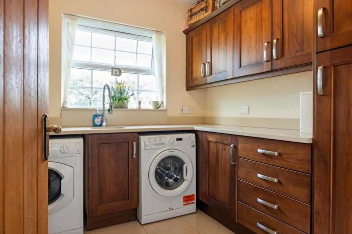 4 Bedroom Detached House For Sale In Bridge Road, Ballymena, BT44