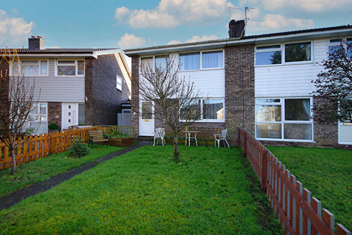 3 Bedroom Semi-Detached House For Sale In Goldcrest Road, Chipping Sodbury, BS37