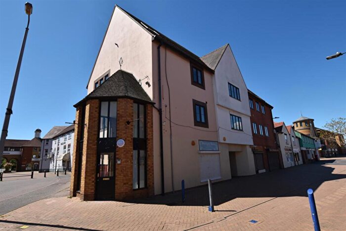 1 Bedroom Apartment To Rent In Flat, Trinity Square, South Woodham Ferrers, CM3