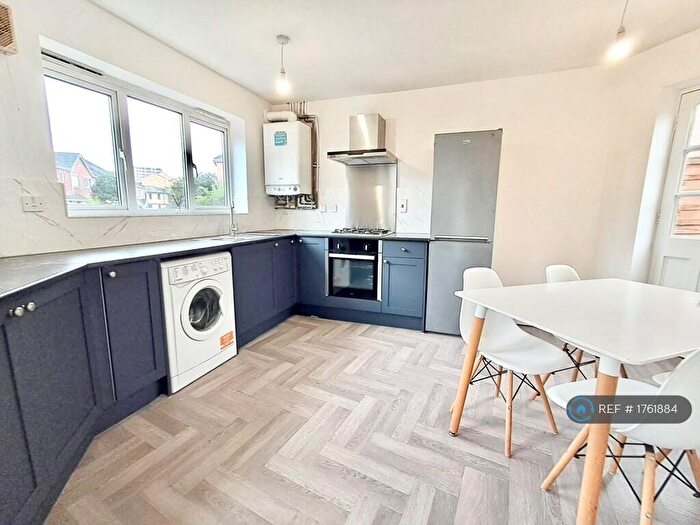 3 Bedroom Semi-Detached House To Rent In Ribston Street, Manchester, M15