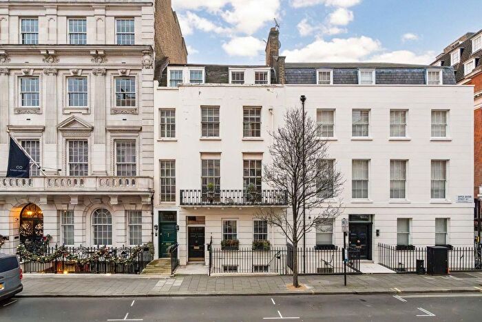 4 Bedroom Property For Sale In Upper Brook Street, London, W1K