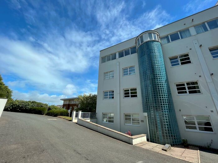 2 Bedroom Apartment To Rent In Luccombe Road, Shanklin, PO37