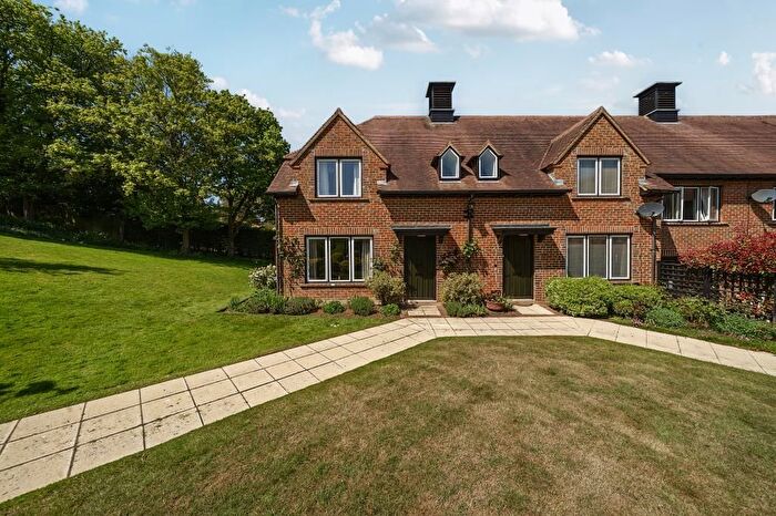 2 Bedroom End Of Terrace House For Sale In East Ilsley, Berkshire, RG20